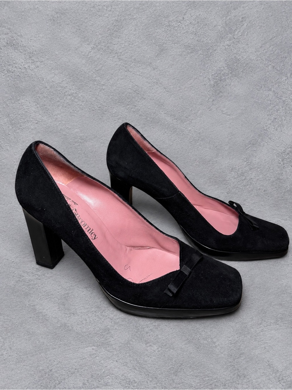 Women's Black Suede Block Heel Pumps with Pink Interior